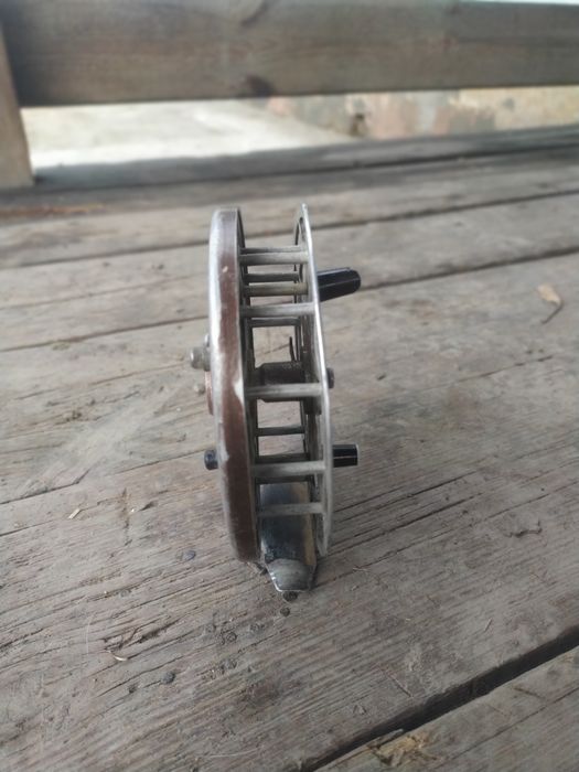 Рыболовные катушки советские