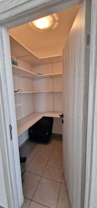 Apartament 2 camere pentru închiriat