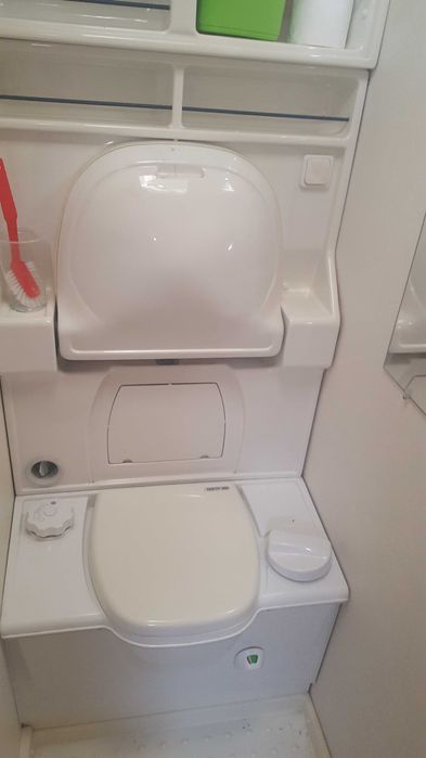 Продавам каравана