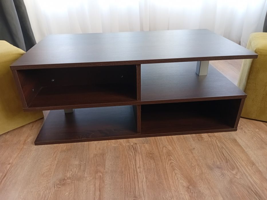 Masuta cafea cu scaune