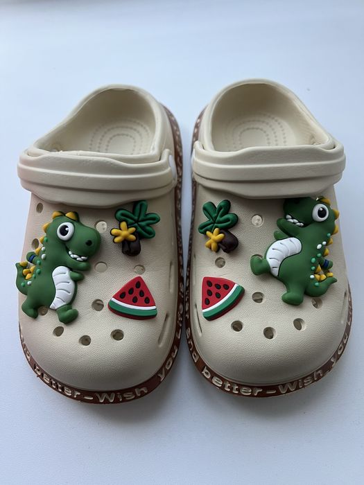 Продам кроксы детские