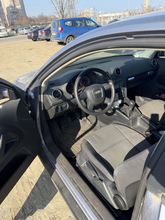 Audi A3 8P 2006 1.6mpi Coupe tehnic impecabil