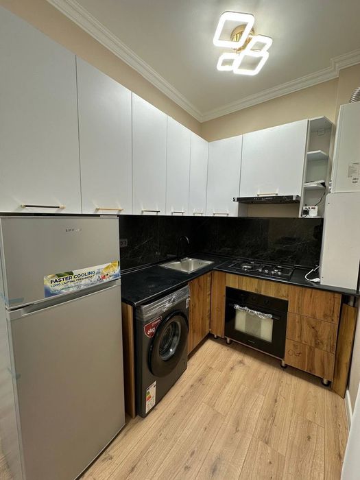 Яшнабад улица Иззат-58 Новостройке продается квартира  2/7/8  44м2