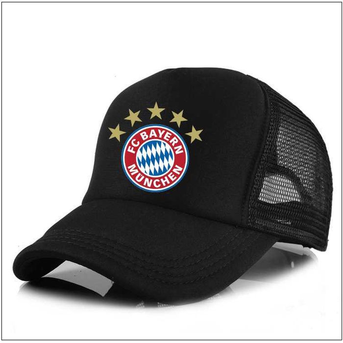 ЛИВЪРПУЛ LIVERPOOL и БАЙЕРН BAYERN шапки -3 цвята. Универсален размер.