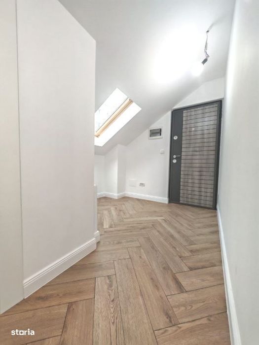Mansarda cu Poveste- De Vanzare 2 Camere  in Bloc Boutique - Domenii