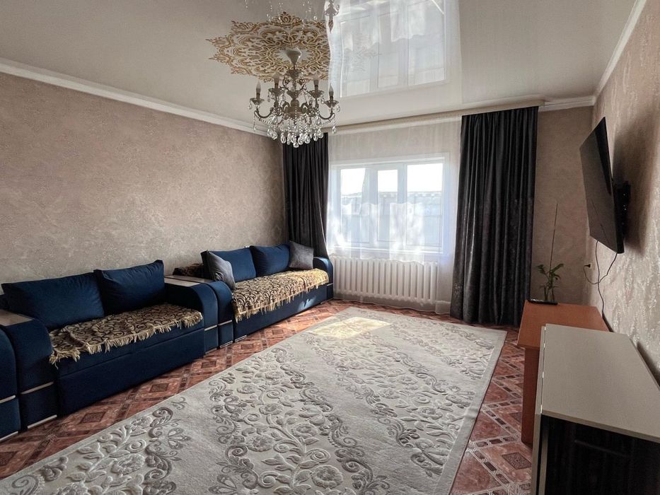 продам дом 4 комнатный