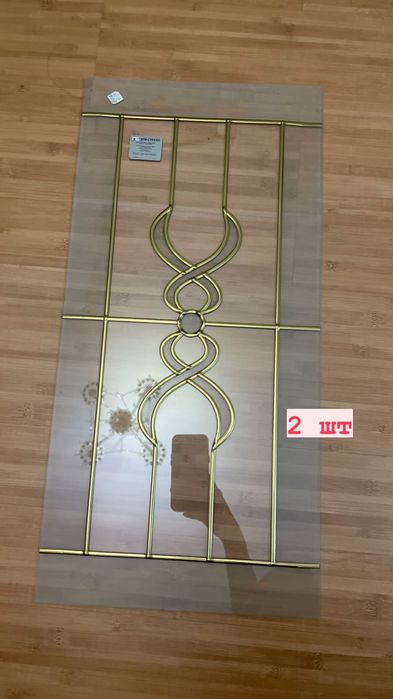 продам стекло на дверь