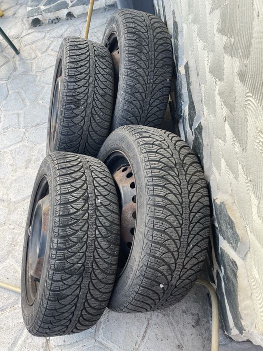 Honda 16 цола зимни гуми