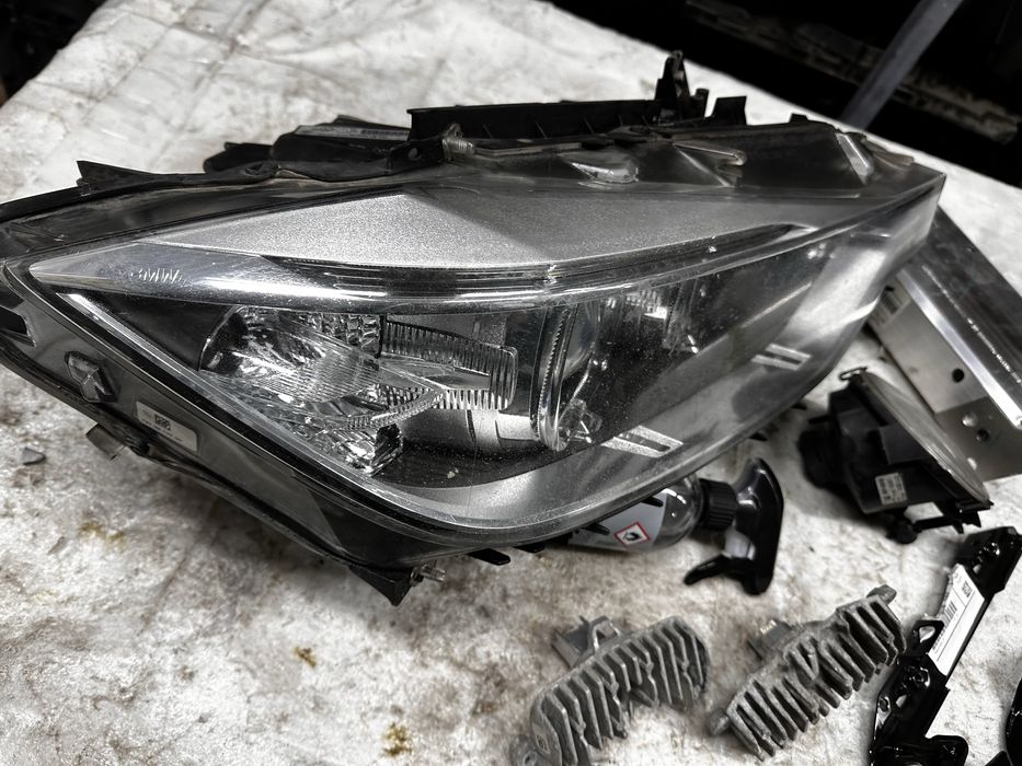 Far dreapta bi xenon led bmw seria 3.F30.F31.
