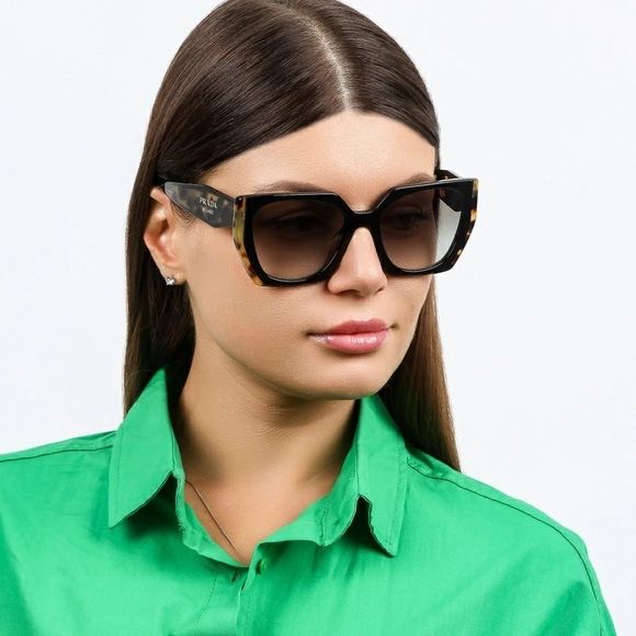 Брендовые солнцезащитные очки