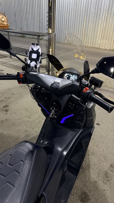 Yamaha T Max ultra 175cc skuter