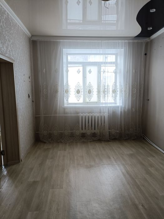 Сдам 2 ком кв район 10 школы