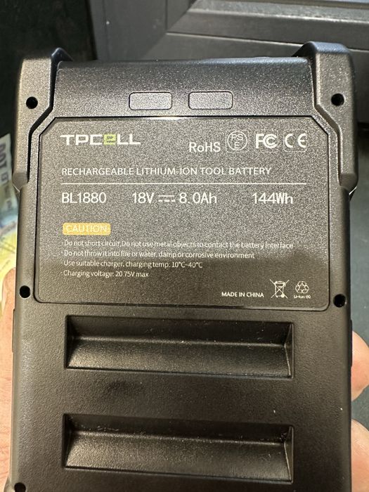 Acumulator makita 8Ah