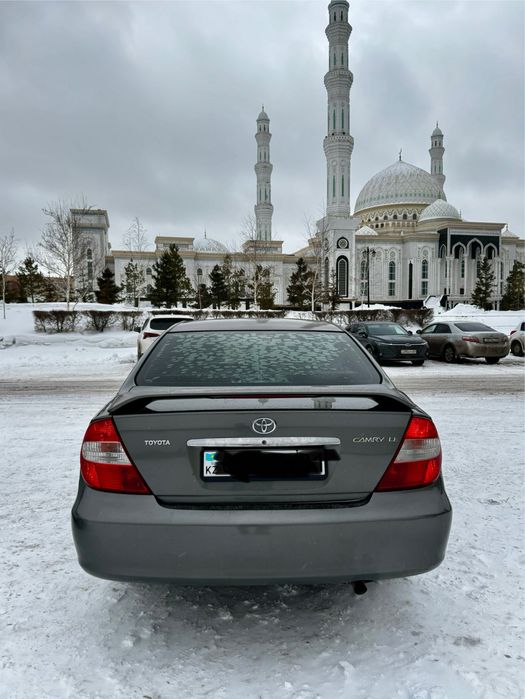 Продаю тойота камри 30