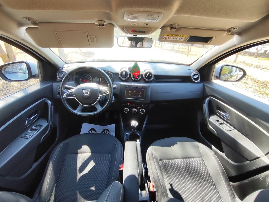 Dacia Duster Prestige 1.3 Benzina 4x4  Euro 6 Navigație Camera Cârlig Istoric Dacia până la 184000Km