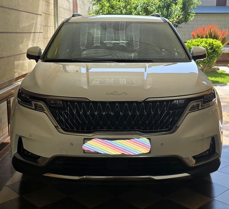 Kia carnival  2023 yil birqul minilgan