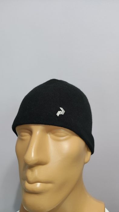Peak Performance S size вълнена шапка