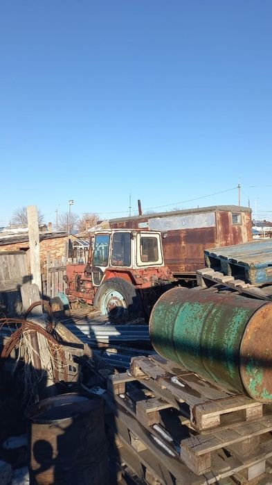 Продам ЮМЗ  на ходу