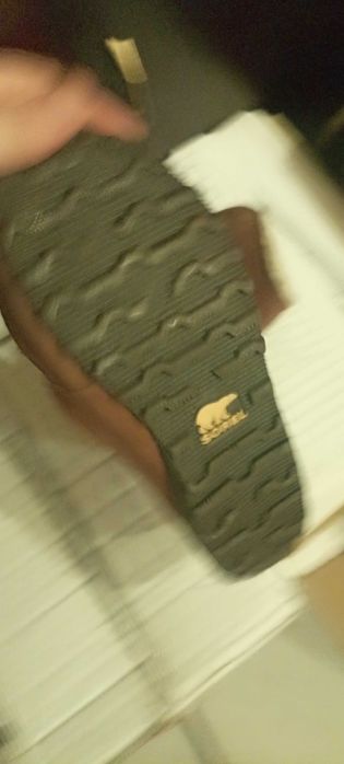 Продавам кожени апрески Sorel с подплата 7-381/2