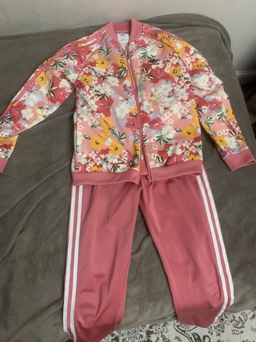 спортивный костюм для девочки