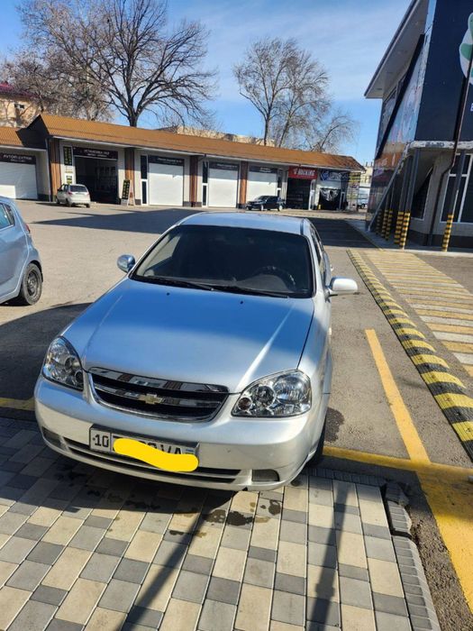 Продаётся Chevrolet Lacetti (2011 г.) Двигатель: 1.8