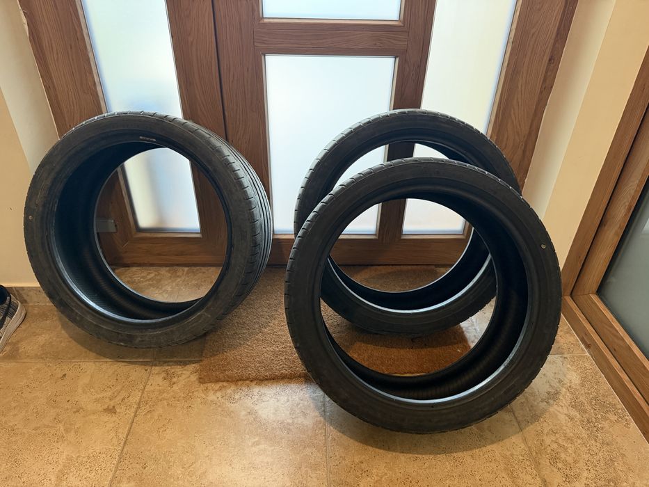 3 Anvelope RunFlat Bridgestone Potenza R19”