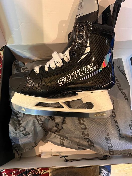 Продам.Новые Коньки BАUER и SOYUZ