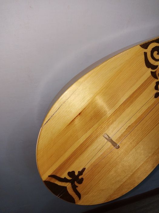 Продам домбру б/у