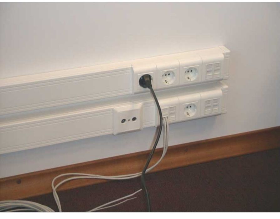 Электрик.220/380 Вольт.