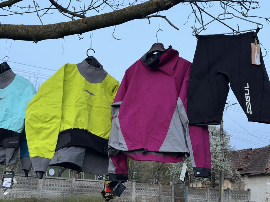 Kokatat si Palm echipament profesional apa noi cu eticheta