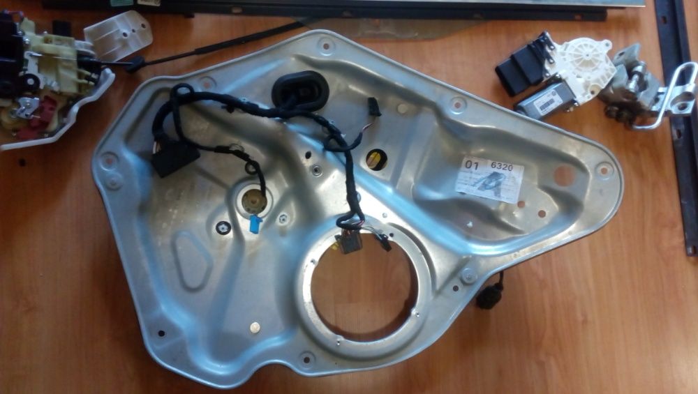 Оборудване врата Golf 5 variant