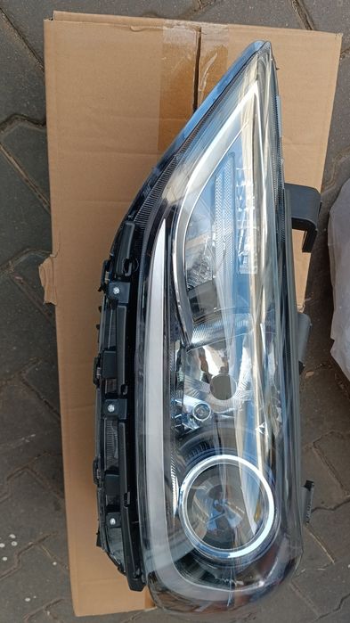 Элантра фара USA 2017—2019