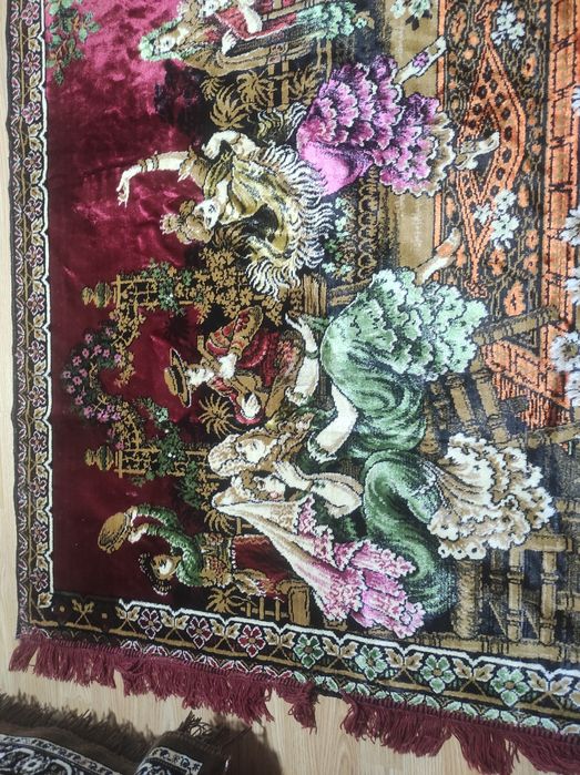 Carpetă perete, stare bună