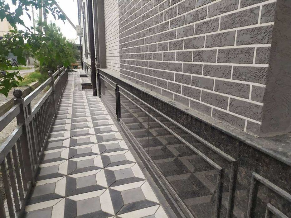 Укладка кафеля и отделька камнем (корка гранит) качественно