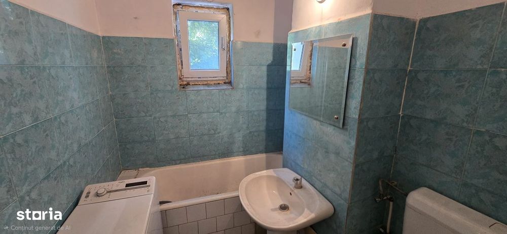 De vanzare - Apartament 3 camere decomandat Parc Plumbuita