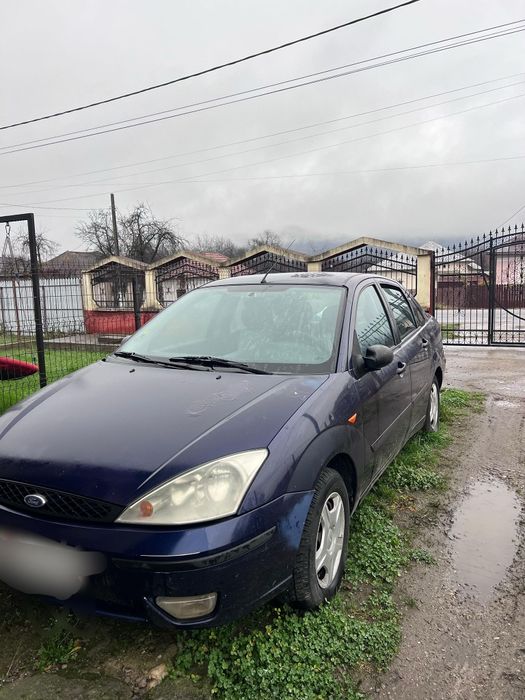 Vând Ford Focus 2002