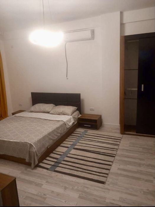 Inchiriez apartament 2 camere 60mp utili, zona campus universitar