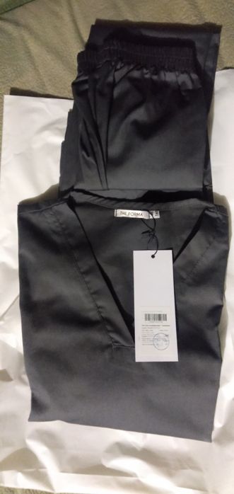 Срочно мед.костюм