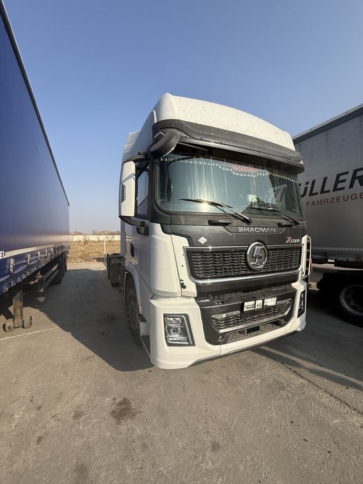 SHACMAN    X5000   Yangi