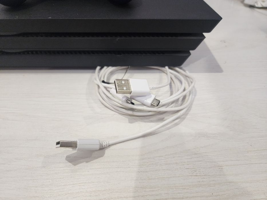 Playstation 4 Pro 1TB