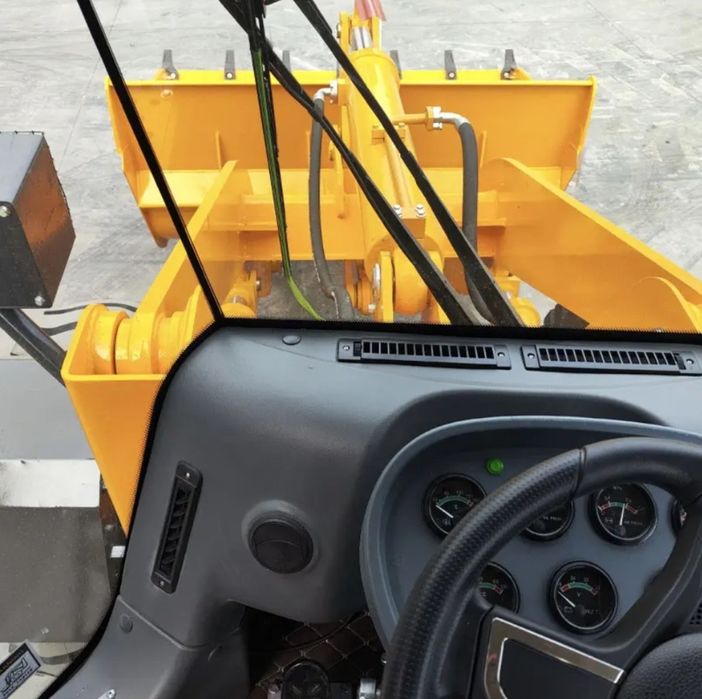 2.5кублик погрузчик веси 10тонна 3тонна кутаради