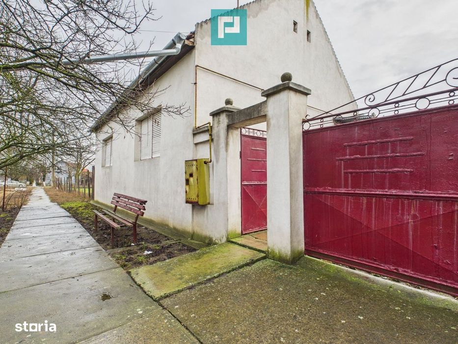 Casă cu 4 camere în Nădab