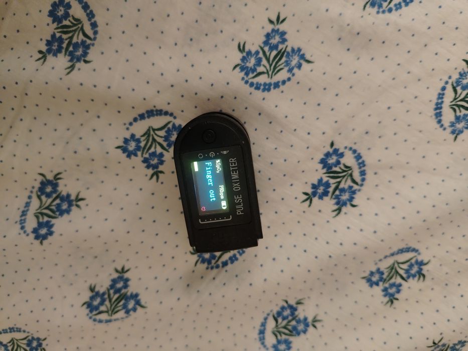 Пульсоксиметр (PULSE Oximeter) измерения кислорода и пульса