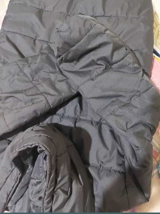 Geaca unisex 134 cu glugă