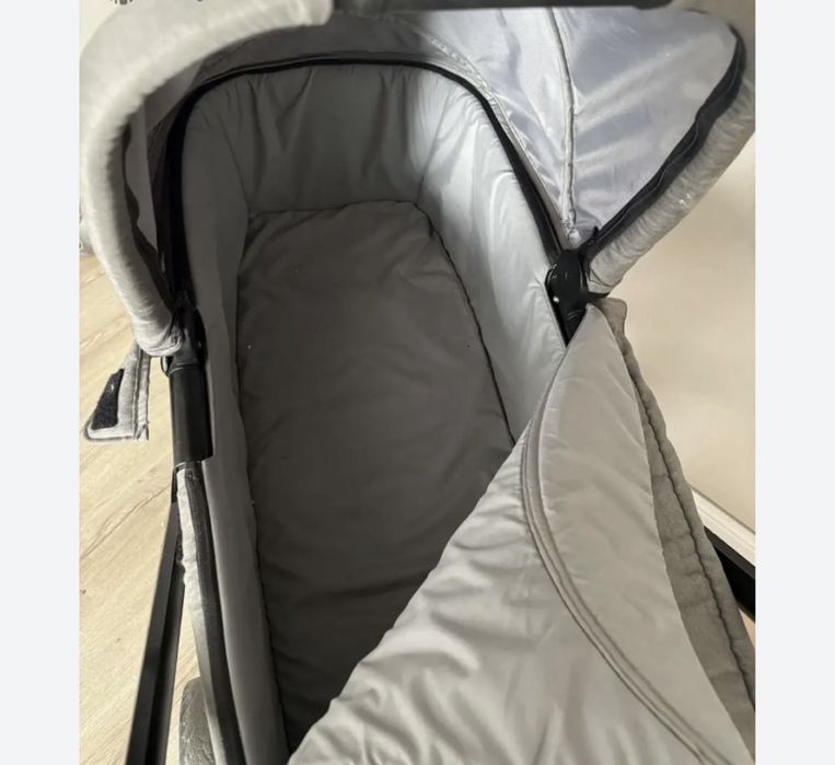 Коляска  joie 2в 1