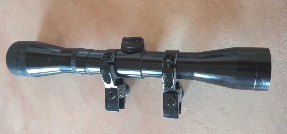 кобур от естествена кожа за пистолет, оптичен прицел