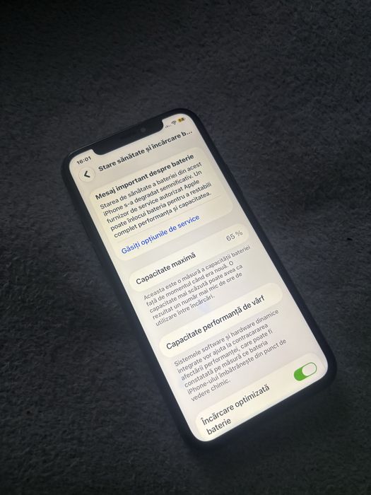Vând iphone 11 pro