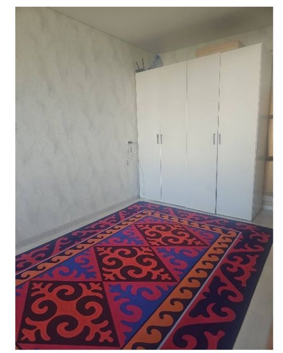 Продам ковёр 2.3