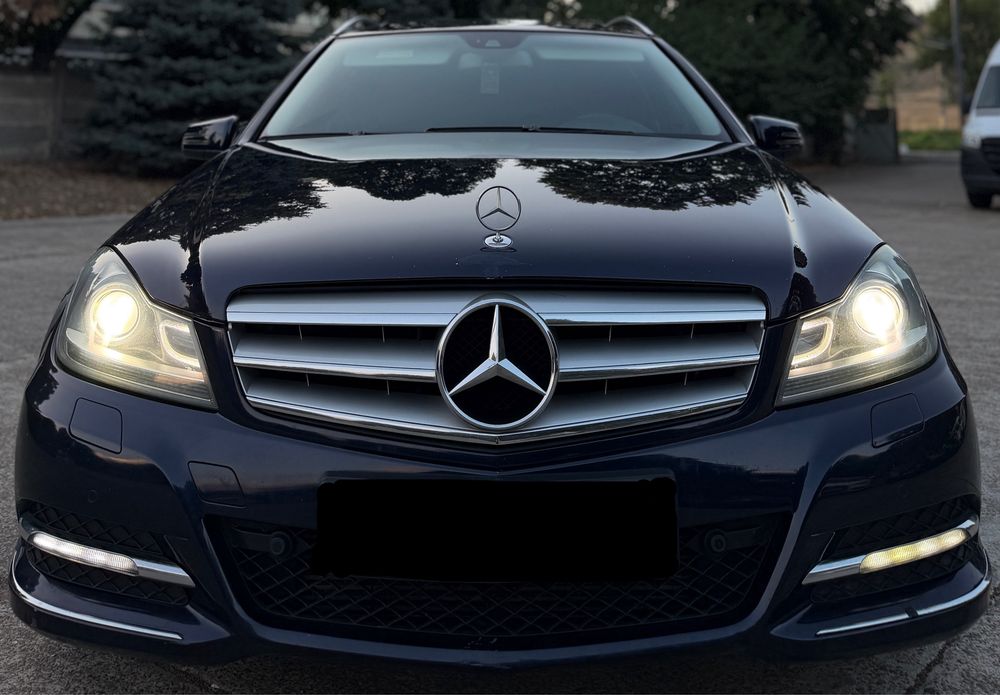 MERCEDES-BENZ C-Class 2013 — imagine 2