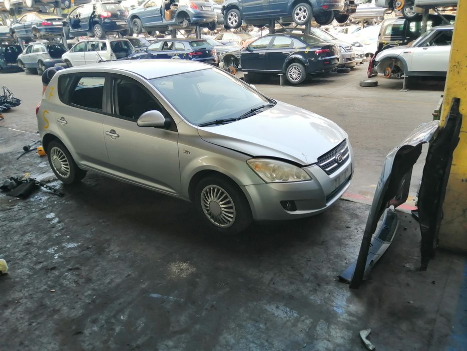 Kia  seed/Киа сеед 1.4i